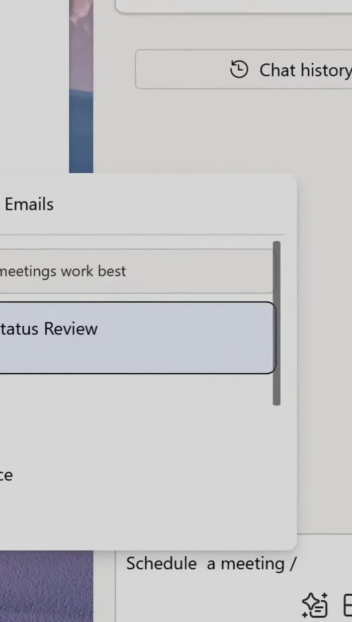 Schrägstrich drücken und „Personen“ auswählen.