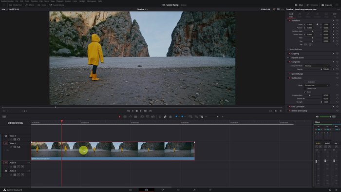 Rechtsklick auf den Clip und 'Retime-Steuerungen' auswählen (oder Strg+R drücken).
