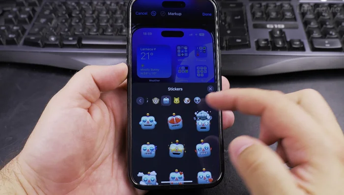 Positionieren Sie den Sticker nach Wunsch auf dem Foto.