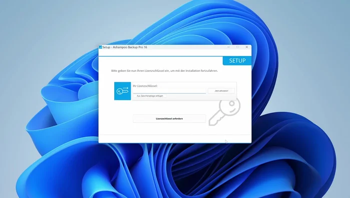Installation und Lizenzaktivierung: Installationsdatei doppelklicken, Lizenzschlüssel anfordern und auf der Ashampoo-Website registrieren/anmelden.