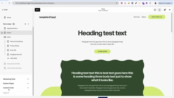 Wenn nicht, laden Sie die Schriftartdatei (TTF, OTF oder WOFF) in den Bereich "Benutzerdefinierte Dateien" Ihrer Squarespace-Website hoch.