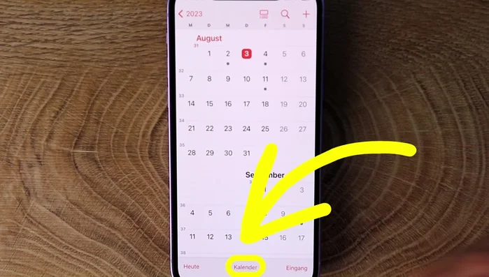 Gewünschte Kalender (z.B. „Deutsche Feiertage“) aktivieren.