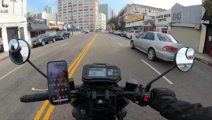 Mittelständer am ADV abbrechen.