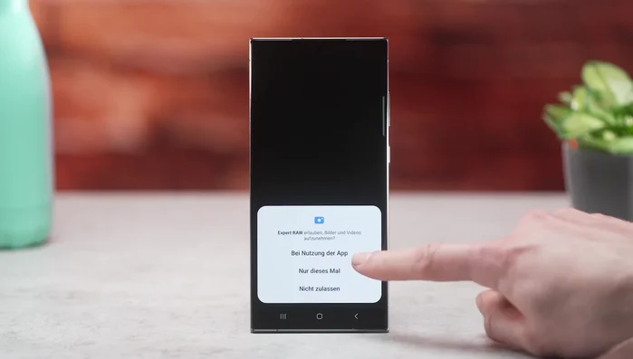 Notwendige Berechtigungen erteilen.