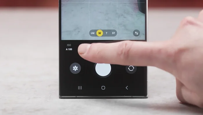 Kameraeinstellungen anpassen (z.B. Belichtungszeit für Langzeitaufnahmen).