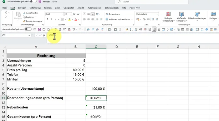 Excel hebt die Zellkoordinaten in der Bearbeitungsleiste farblich hervor.