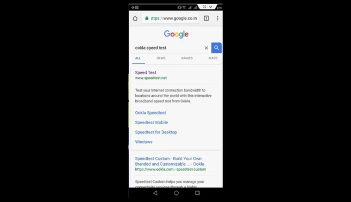 "Einstellungen" öffnen und "Desktop-Site" auswählen