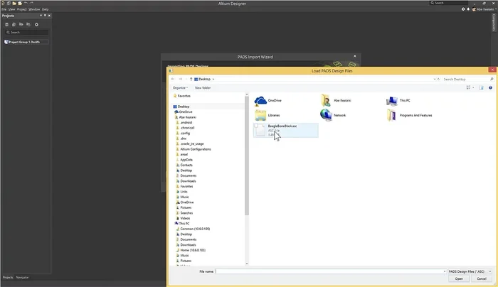 Optional: Fügen Sie Bibliotheksdateien hinzu (falls benötigt).